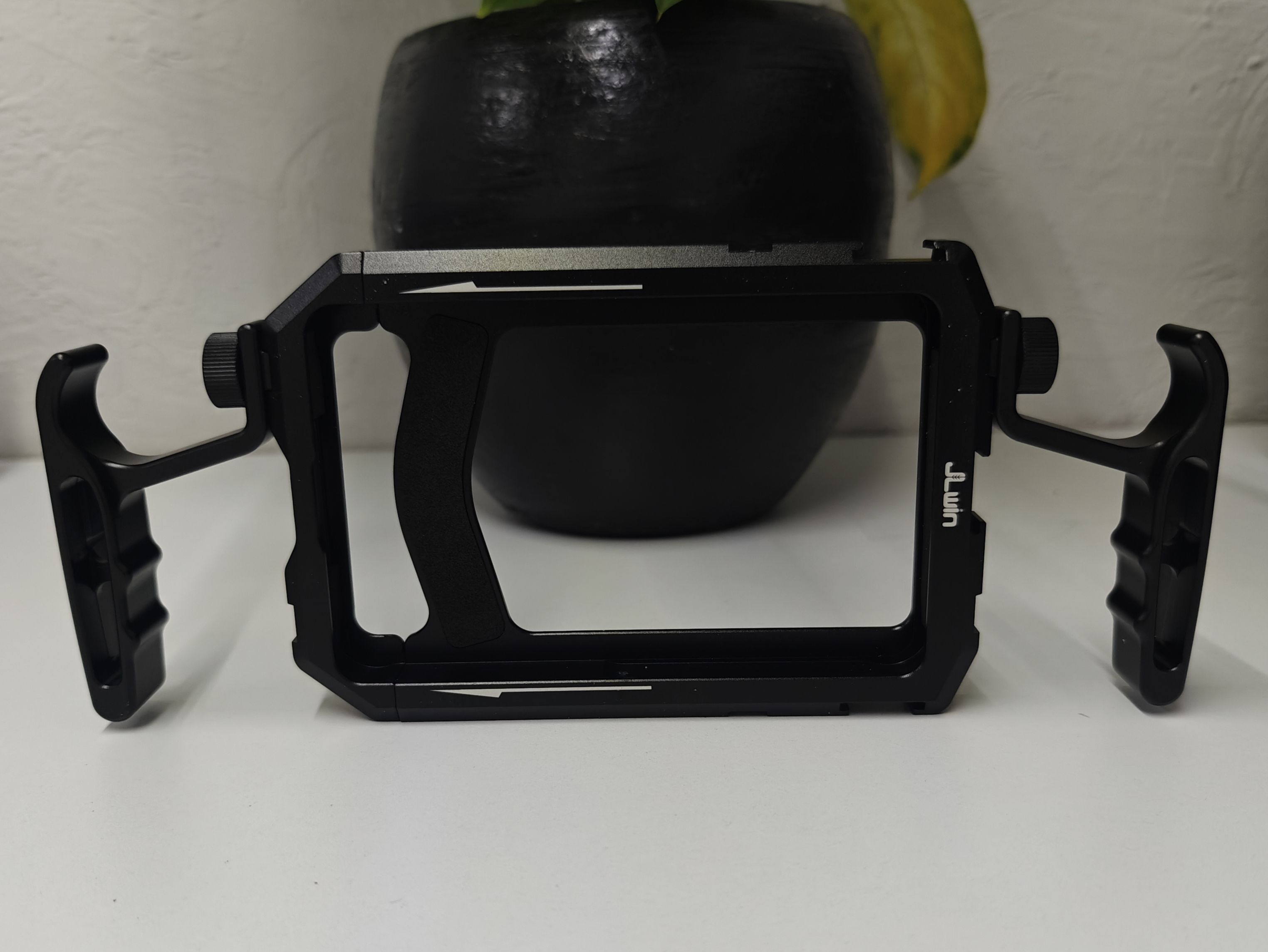 Jaula universal metálica para celular